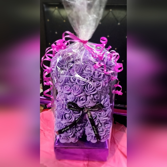 Valentines Day bears and rose bears - Picture 2 of 6